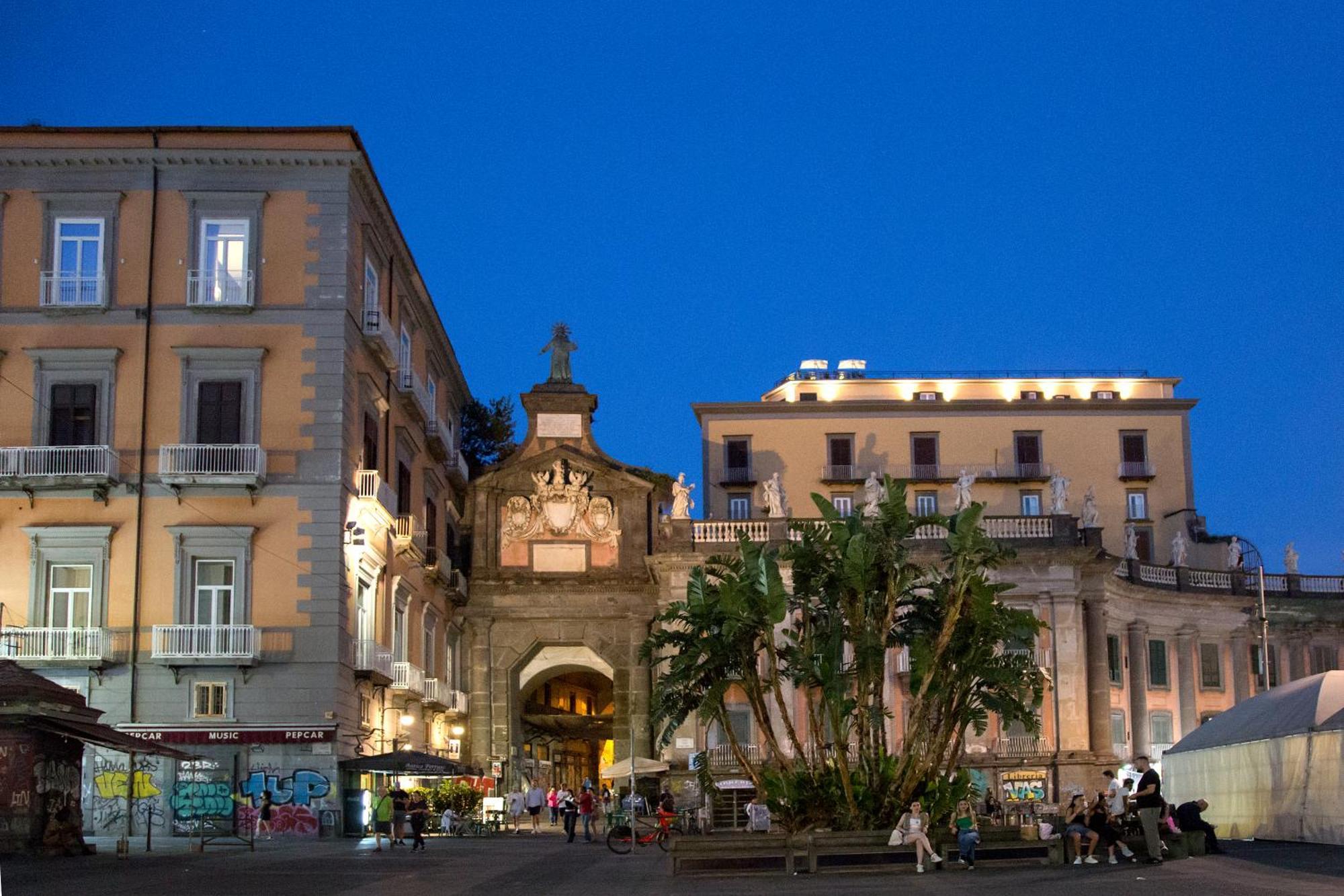 Galleria Port'Alba - Suites & Rooftop Napoli Eksteriør billede